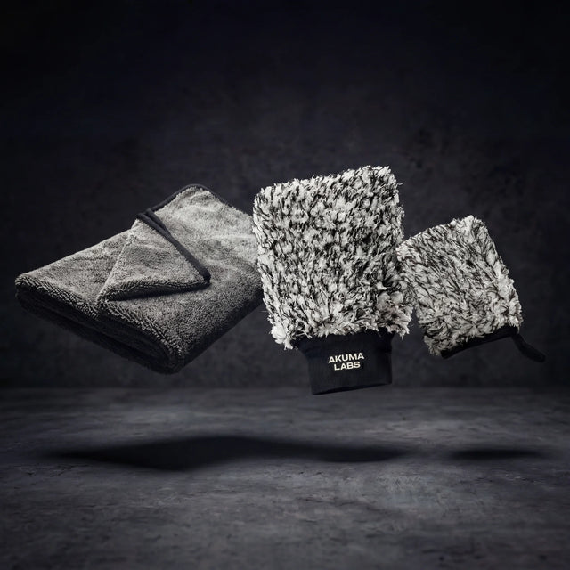 3 piece car cleaning set: Oni drying towel, Yamako wash mitt and Yamako Jr wheel mitt