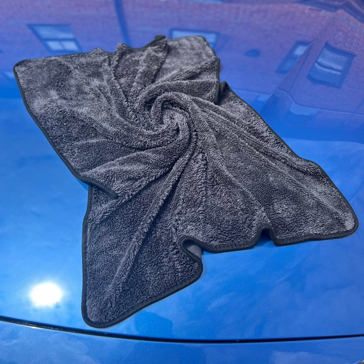 Akuma Labs Oni premium car drying towel swirl