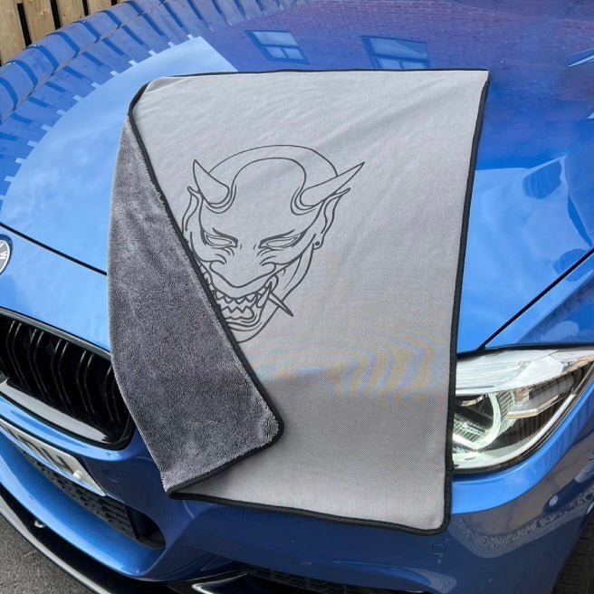 Akuma Labs Oni premium car drying towel with logo